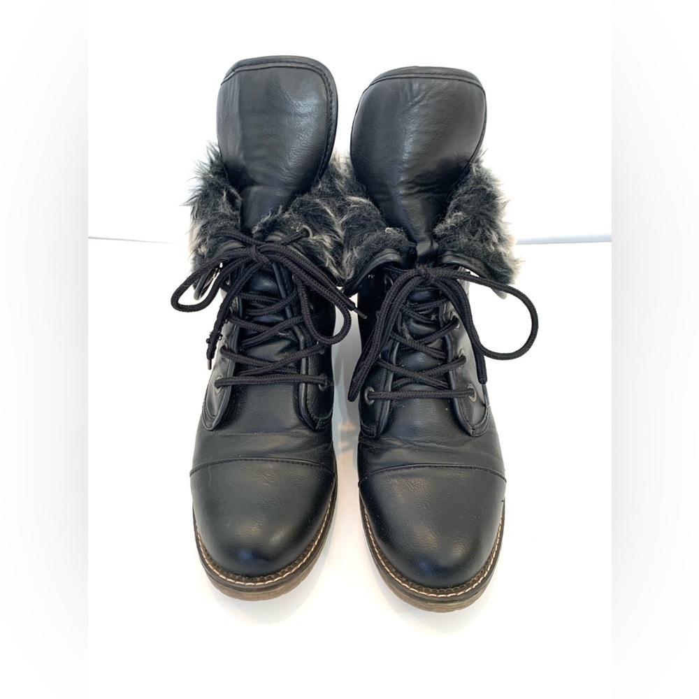 Dirty Laundry Faux Black Leather & Fur Right Time Combat Boots - Women's Sz 8.5 - Picture 4 of 13